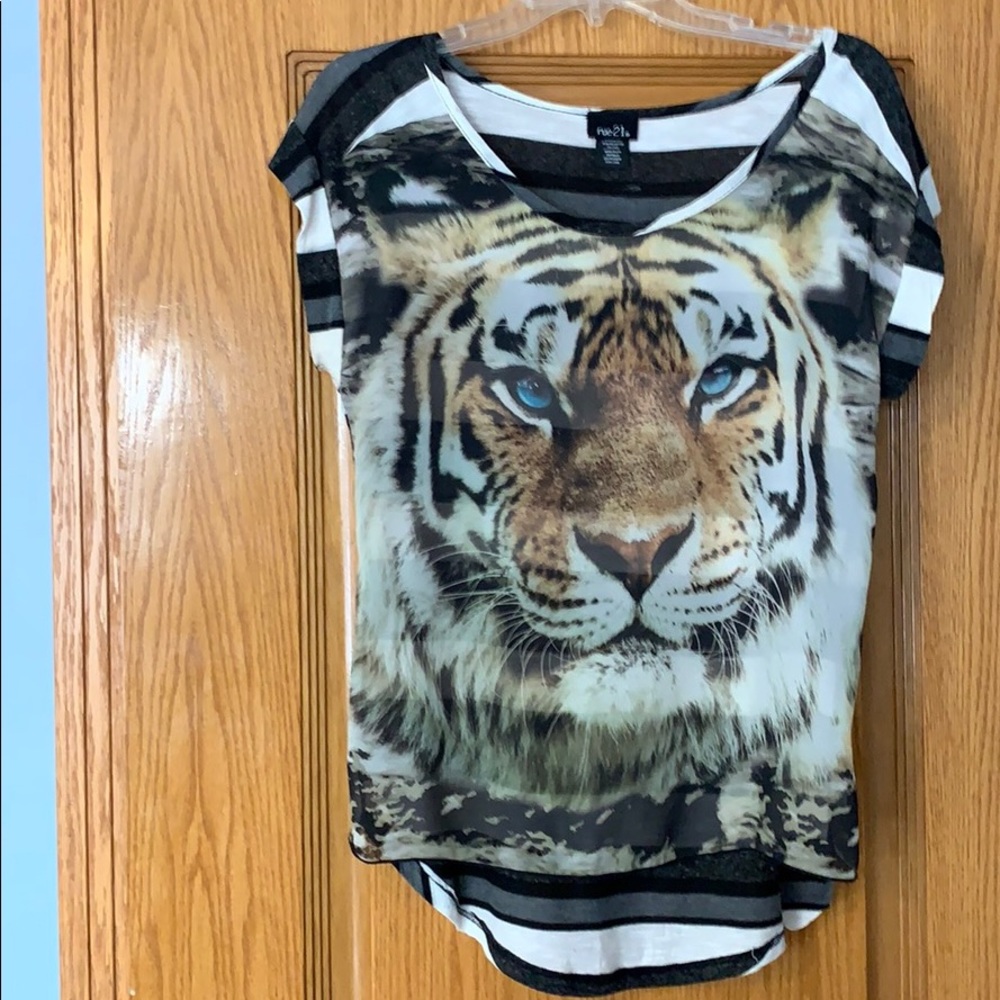 Rue 21 tiger shirt